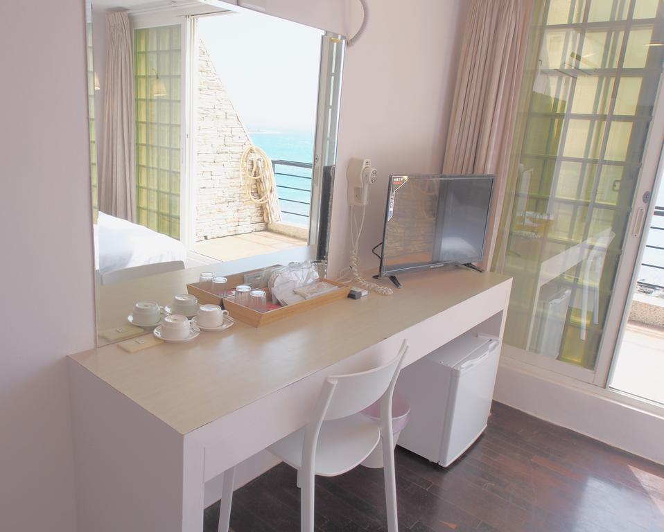 Summer Aura B&B Shanjiao Habitación foto